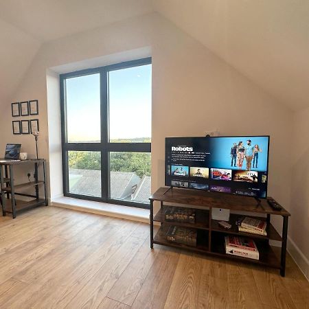 Stylish & Spacious Apartment رويال تونبريدج ويل المظهر الخارجي الصورة